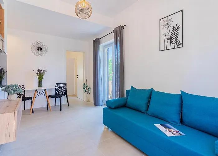 Apartments Ivanka Cres